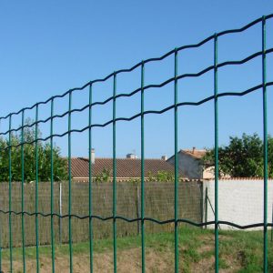 Rouleau de grillage soudé plastifié vert