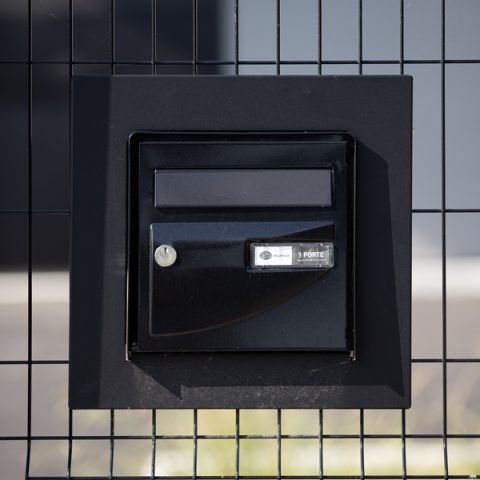 Boîte Aux Lettres Pour Courrier Modèle Artistique Rouge Noir