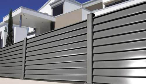 cloture acier ou alu : claustra alu en clins